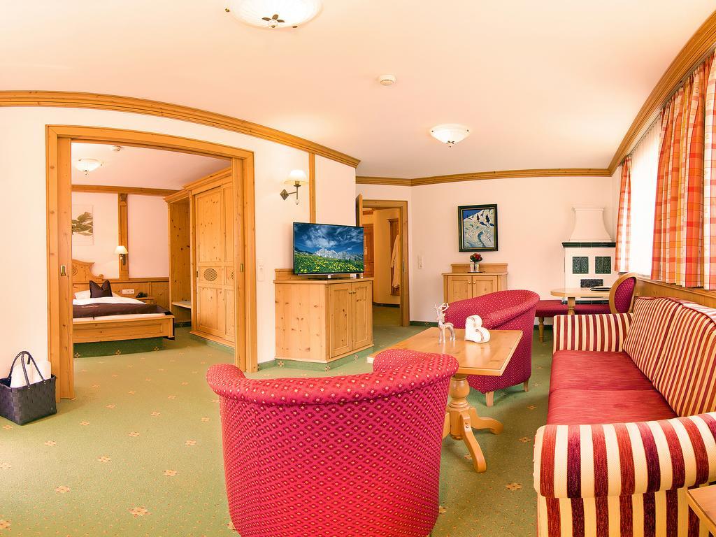 Alpenhotel Tirolerhof Neustift im Stubaital Phòng bức ảnh