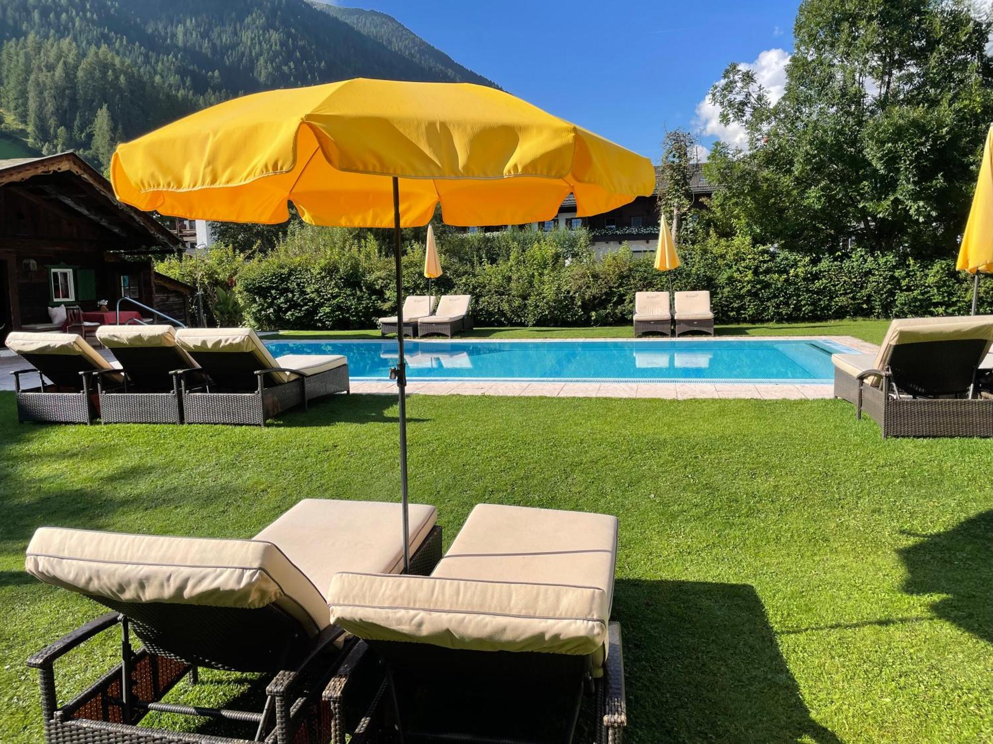 Alpenhotel Tirolerhof Neustift im Stubaital Ngoại thất bức ảnh