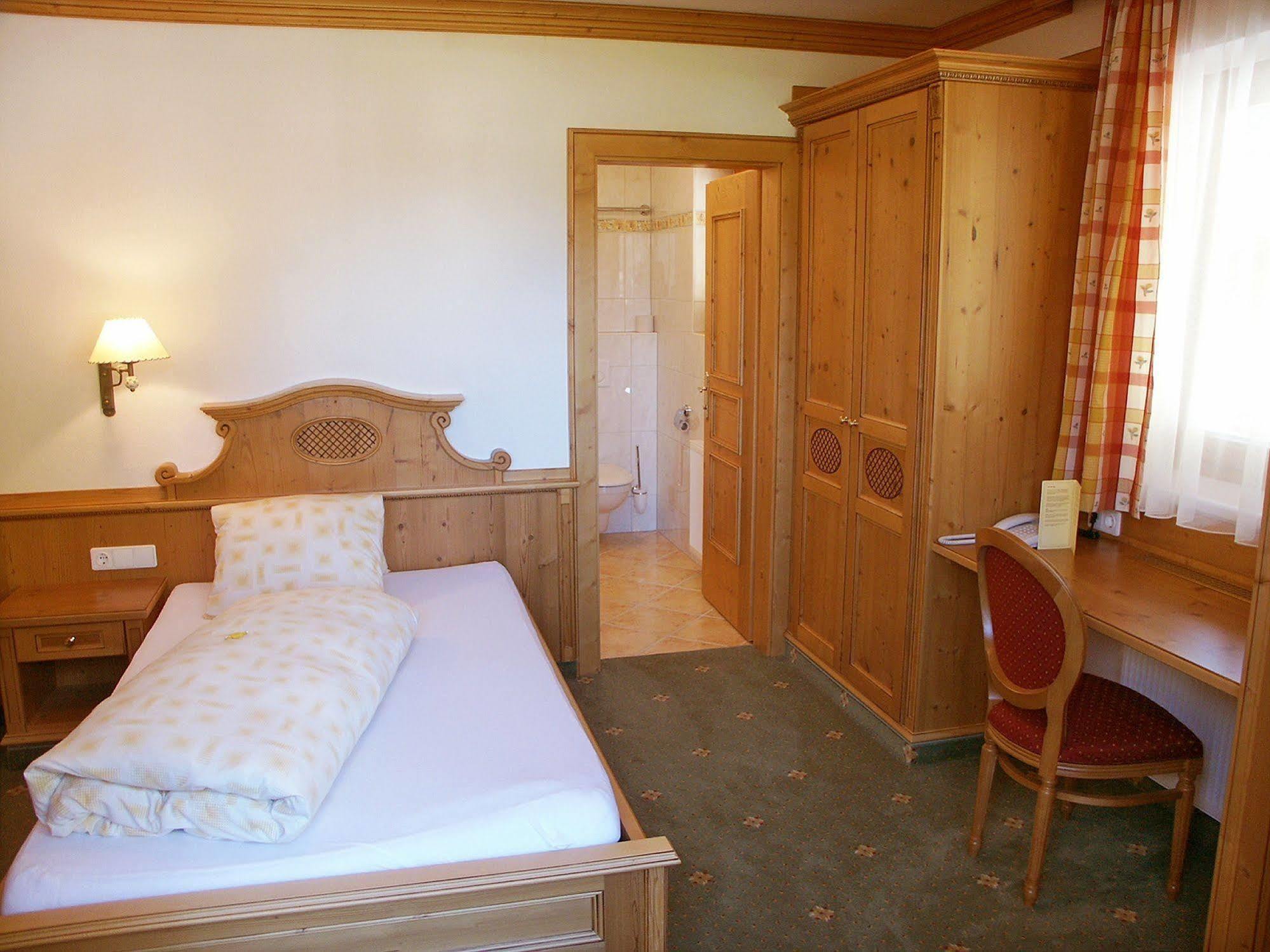 Alpenhotel Tirolerhof Neustift im Stubaital Ngoại thất bức ảnh
