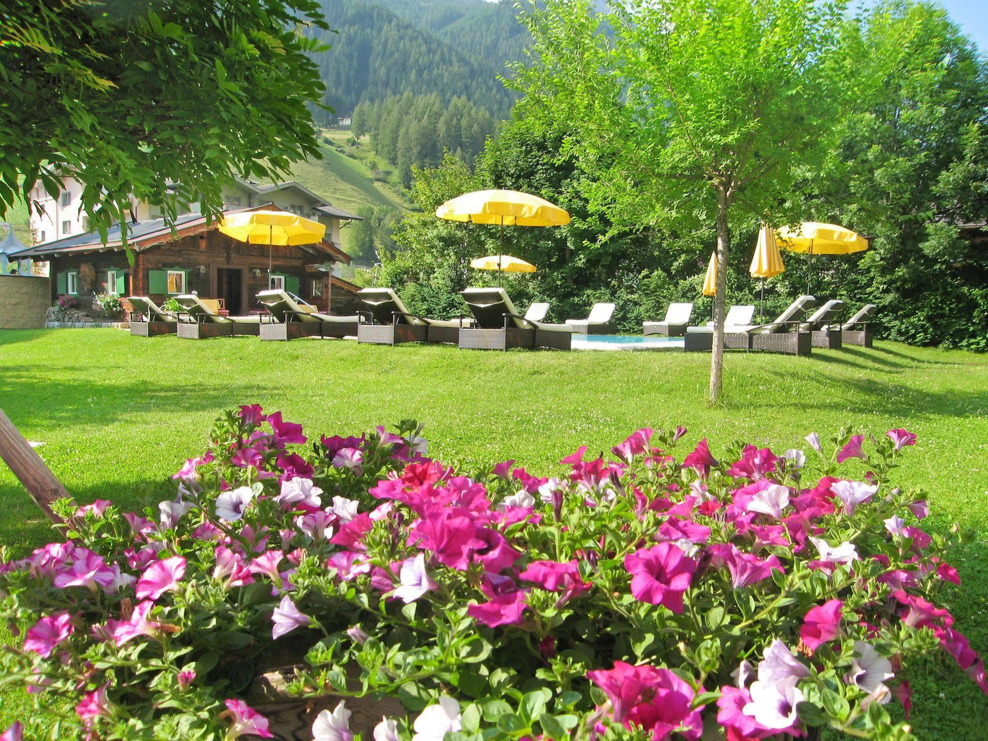Alpenhotel Tirolerhof Neustift im Stubaital Ngoại thất bức ảnh
