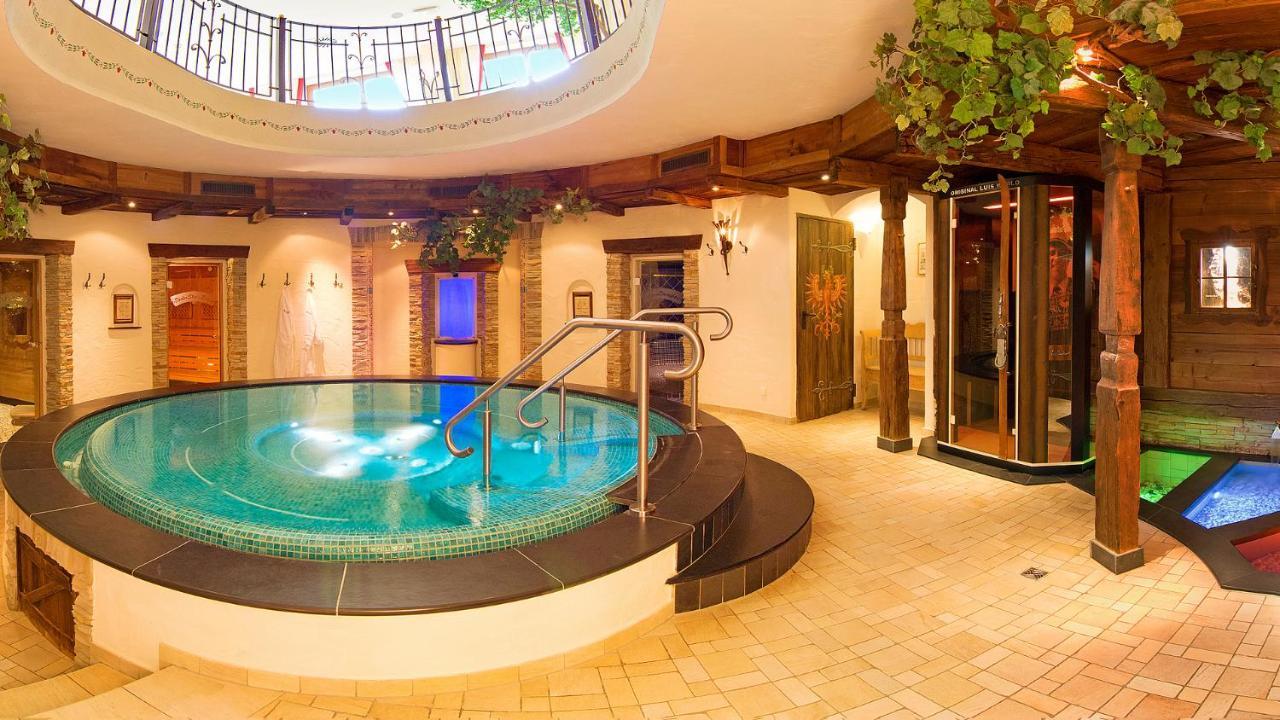 Alpenhotel Tirolerhof Neustift im Stubaital Ngoại thất bức ảnh